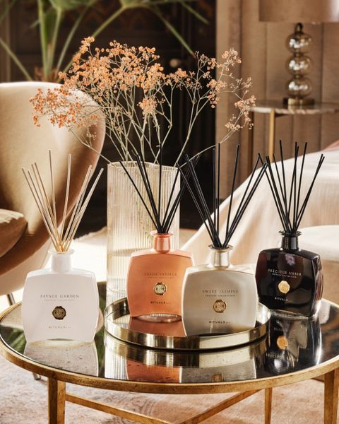 Tinh dầu tán hương SUEDE VANILLA Rituals Private collection Fragrance Sticks