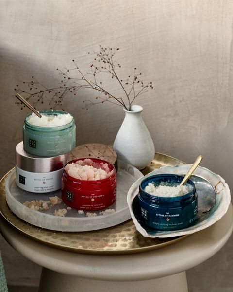 Muối tắm tẩy da chết Rituals Of Ayurveda Body Scrub 300g