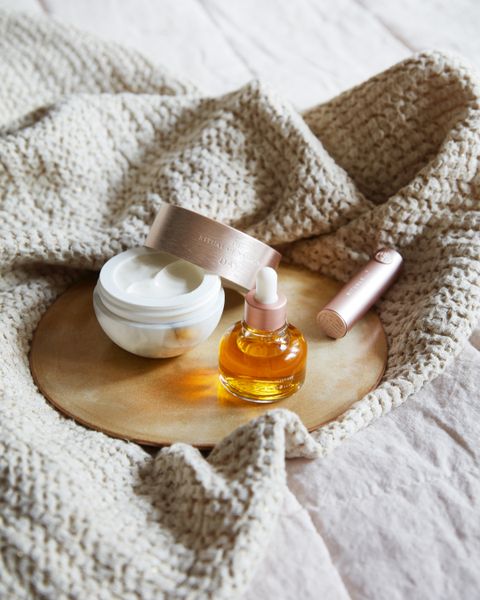 GLOW Dầu dưỡng mặt The Rituals of Namaste  Anti-Aging  Face oil 30ml