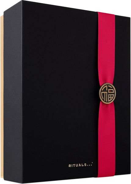 Gift set - bộ quà tặng cao cấp tắm dưỡng thể & Nến thơm The Rituals of Ayurveda size M