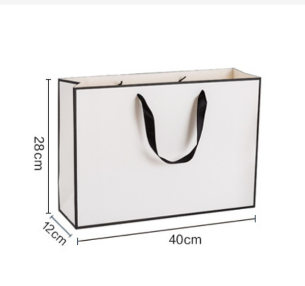 Túi giấy xách quà tặng 2 quai nhiều kích thước