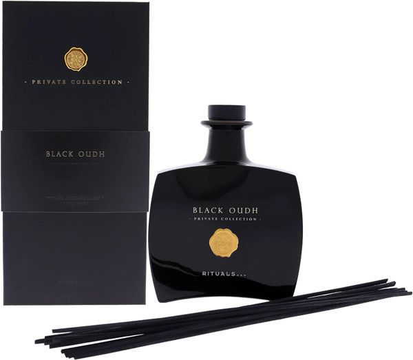 Tinh dầu tán hương Black Oudh The Ritual Private Collection Fragrance Sticks 450ML
