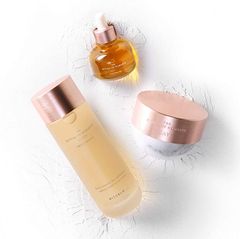 Tinh chất nền cấp ẩm dưỡng da The Ritual of Namasté First Essence Glow Collection 150ml