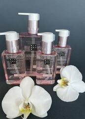 Nước rửa tay The Rituals of Sakura hand wash 110ml