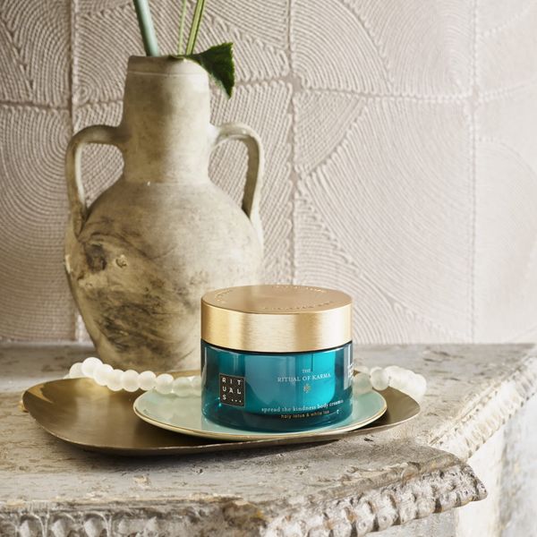 Set Kem dưỡng thể The Rituals of Karma Body cream 220ml and refill