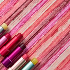 Son dưỡng môi có màu The rituals fortune Lipbalm Berry 4.8g