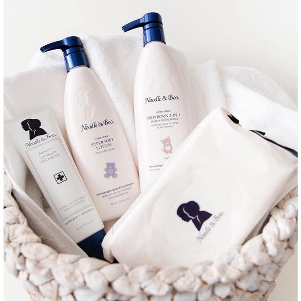 Khăn ướt đa năng da nhạy cảm Noodle & Boo Ultimate Baby Body and Face Cleansing Cloths