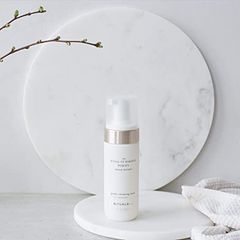 Gel rửa mặt tạo bọt THE RITUAL OF NAMASTE Gentle Cleansing Foam 150ml