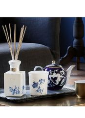 Tinh dầu tán hương Ritual TULIP AMSTERDAM Fragrance Sticks Private Collection (450ml)