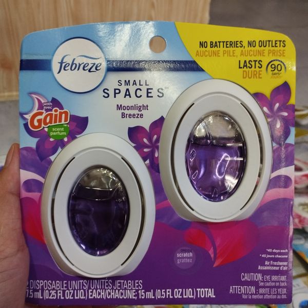 Tinh dầu khử mùi Toilet Febreze Gain Moonlight Breeze 7.5ml