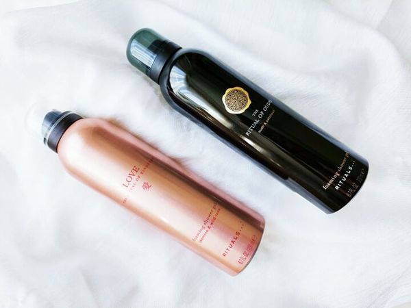 Sữa tắm tạo bọt The Rituals of OUDH foaming shower gel thơm ấm trầm hương 200ml