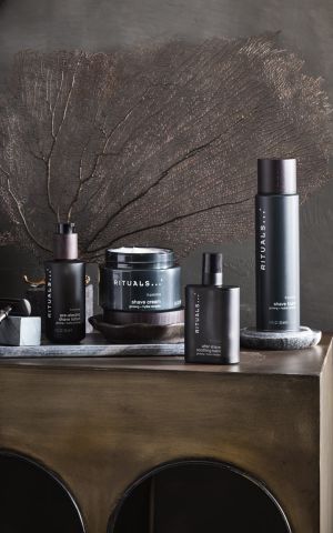 Kem tạo bọt cạo râu dành cho nam Rituals of Homme Shaving Gel 200ml