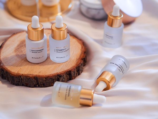 Niacinamide serum Huyết thanh tăng cường Rituals Namaste  Natural booster serum 20ml