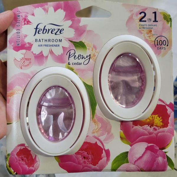 Tinh dầu khử mùi Toilet Febreze Peony & Cedar 7.5ml