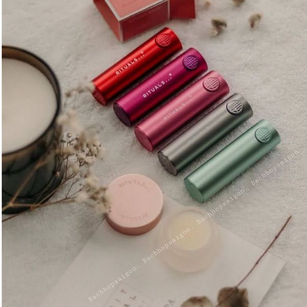 Son dưỡng không màuThe Rituals lipbalm Fortune Balms Repair  4.8g