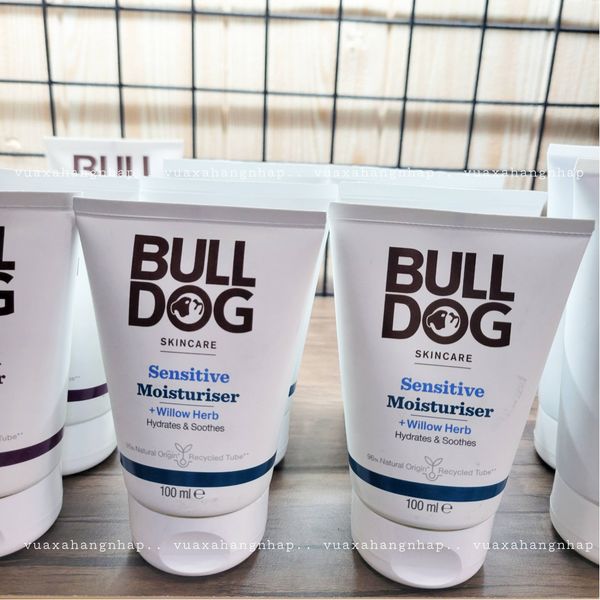 KEM DƯỠNG ẨM BULLDOG DA NHẠY CẢM - BULLDOG SENSITIVE MOISTURISER - 100ML