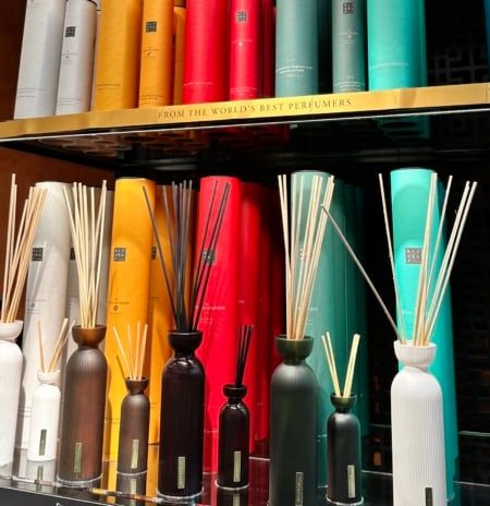 Tinh dầu tán hương Rituals of Ayurveda Fragrance Sticks 250ml