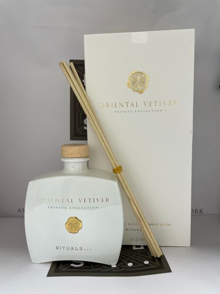 Tinh dầu tán hương VETIVER The Ritual Private Collection Fragrance Sticks VETIVER