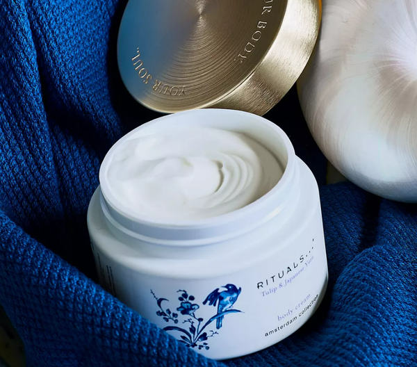 Kem dưỡng body The Rituals of Tulip Amsterdam Body cream 220ml - phiên bản giới hạn