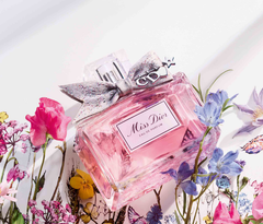 Vial nước hoa nữ miss dior Eau De Parfume 1.5ml