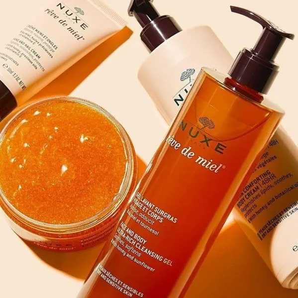 Sữa tắm mật ong NUXE Rêve de Miel Face and Body Ultra-Rich Cleansing Gel (400ml)
