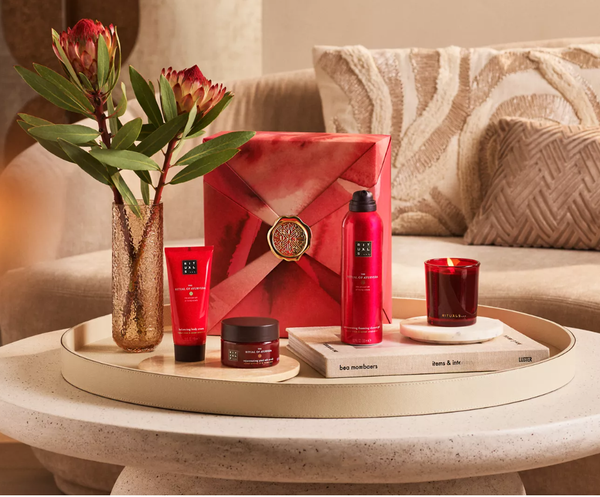 Gift set - The Rituals of Ayurveda size M 2023