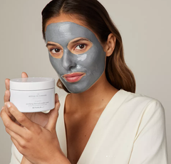 Rituals Mặt nạ than thanh lọc da và tẩy tế bao chết da Mặt Rituals of Namaste Charcoal Wonder Mask