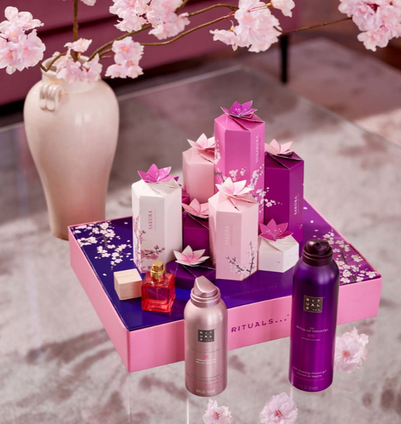 Gift Set tắm và chăm sóc body The Rituals of Yozakura Garden of happiness - phiên bản đặc biệt