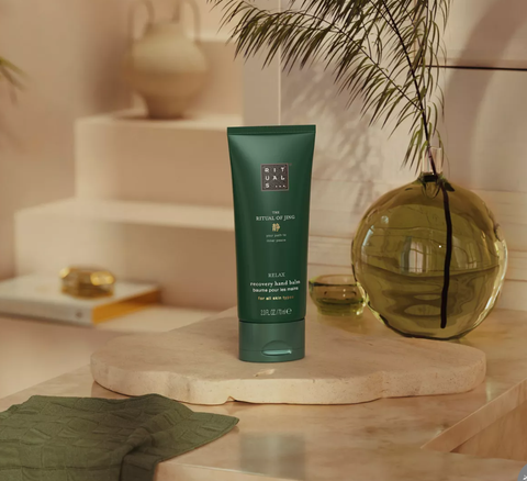 Kem dưỡng da tay Rituals of Jing Hand Balm 70ml