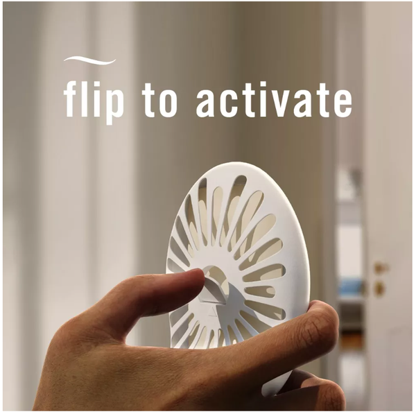 Tinh dầu khử mùi Toilet Febreze Enchanted Wildflower 7.5ml