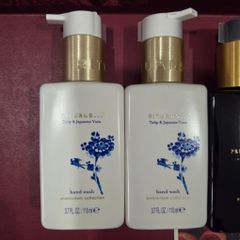 Nước rửa tay The Rituals of Tulip Amsterdam hand wash 300ml - private collection