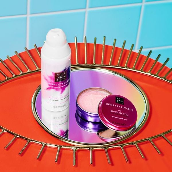 Rituals tẩy tế bào chết làm hồng môi the rituals of Holi Lip scrub 25g