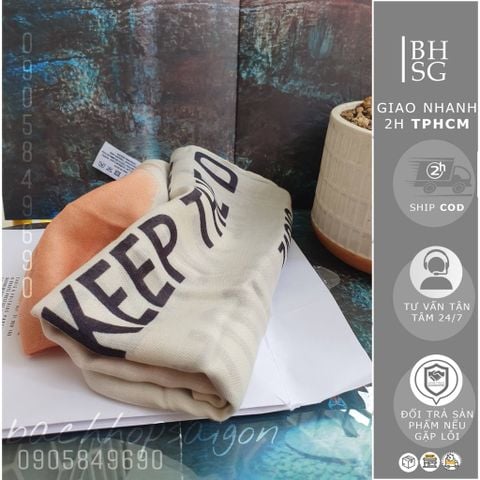 Xả hàng khăn choàng cổ  style du lịch