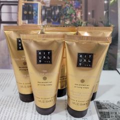 Tẩy tế bào chết da tay Rituals of Ayurveda hand scrub 100ml