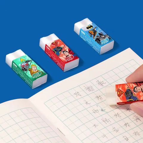 Gôm tẩy trắng nhỏ siêu nhân VP124