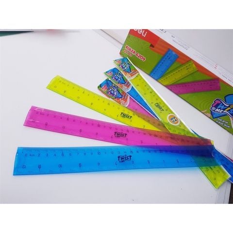 Thước Kẻ Dẻo 30cm DELI EH21