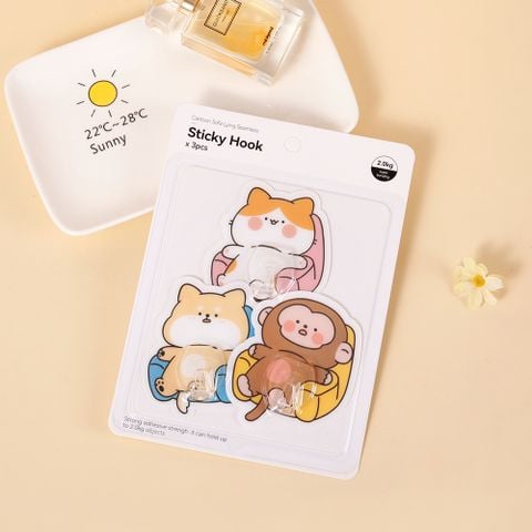 Móc treo không viền nhân vật hoạt hình ngồi sofa - 3 cái