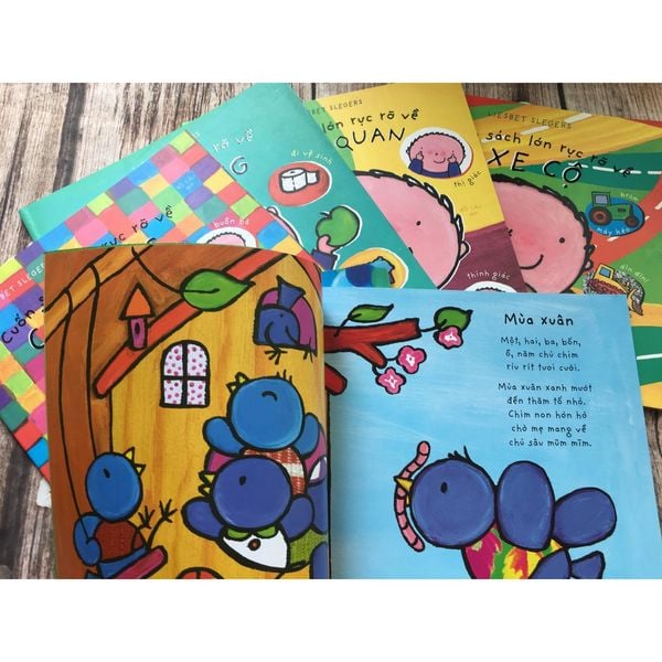 Cuốn Sách Lớn Rực Rỡ Về Bốn Mùa