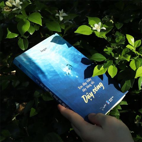 Em Đâu Thấy Đáy Lòng Tôi Dậy Sóng