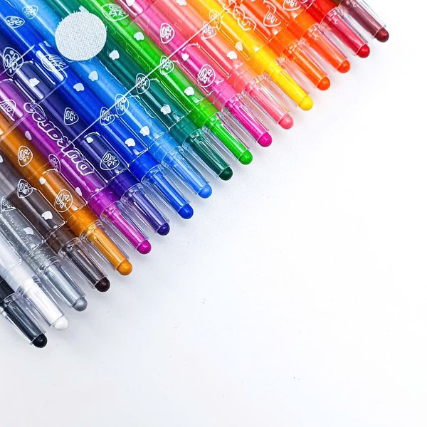 Bút Sáp Vặn Dài TWIST CRAYON 24 màu ARTMATE, Màu Sắc Chuẩn, Bám Màu Tốt Trên Giấy