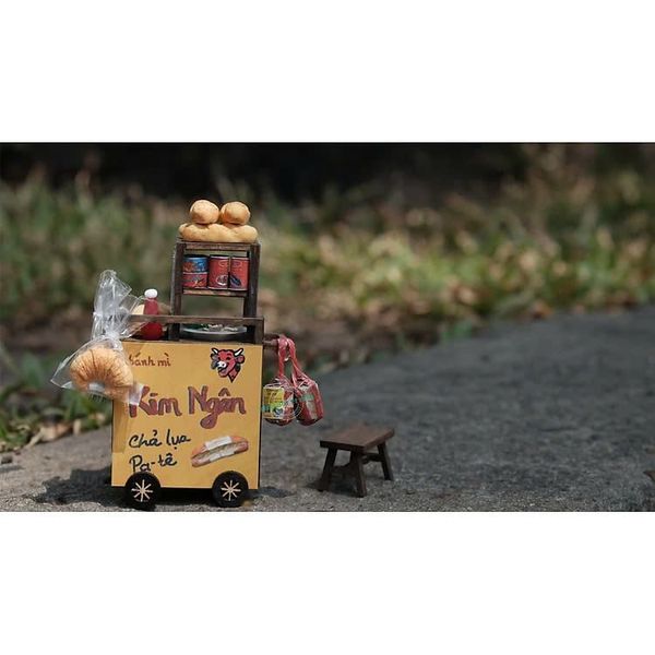 Mô Hình Sài Gòn Xưa - Xe Bánh Mì - HR04