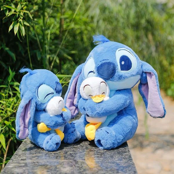 Gấu bông Stick ôm Vịt