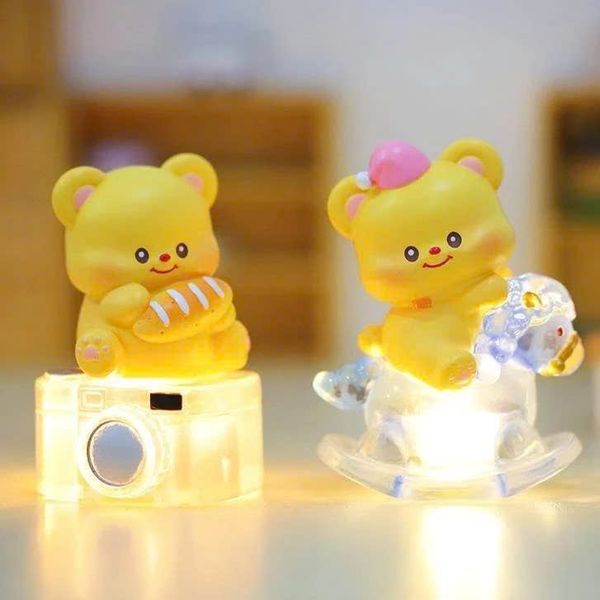 Hộp ngẫu nhiên Gấu Bơ Nhỏ có đèn cực dễ thương. Blind Box Butter Bear