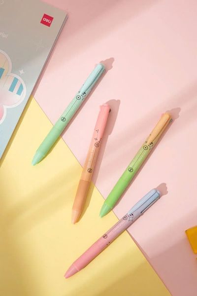 Bút Bi 4 Ngòi 4 Màu Pastel Deli 0.7 mm - Phiên Bản Sơn Tùng M-TP Giới Hạn - Deli Q183 - Mẫu xanh