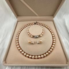 [Kèm Kiểm Định] Bộ Set Trang Sức Ngọc Trai Hồng Tròn Tự Nhiên AAA 8-9mm Hoàn Hảo Gồm Vòng cổ + Vòng Tay + Bông tai MADAME HIEN PEARLS SCT002H