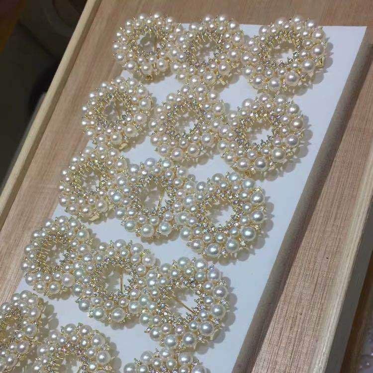 Ghim Trâm Cài Áo Bông Hoa Vòng Tròn Nhiều Lớp Ngọc Trai Tự Nhiên MADAME HIEN PEARLS Cho Nữ PKC047
