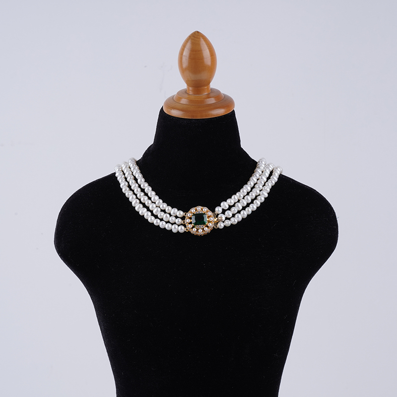 Vòng Cổ Ngọc Trai 3 Dây Ngọc Khoá Ngọc Bích Phong Cách Hoàng Gia MADAME HIEN PEARLS Cho Nữ CT061