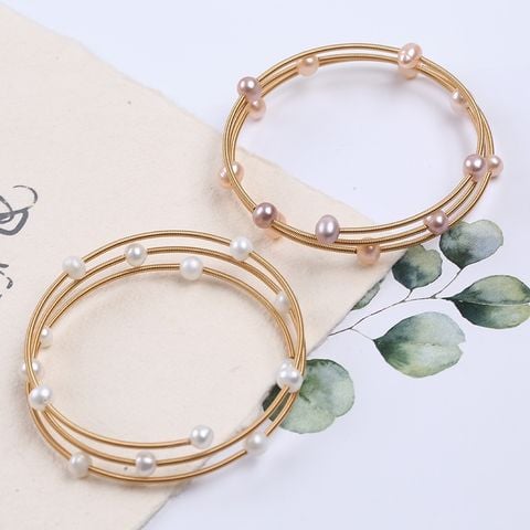 Vòng Tay Ngọc Trai Tự Nhiên Dạng Còng Cứng 3 Vòng Hạt 4mm Freesize MADAME HIEN PEARLS VTT106