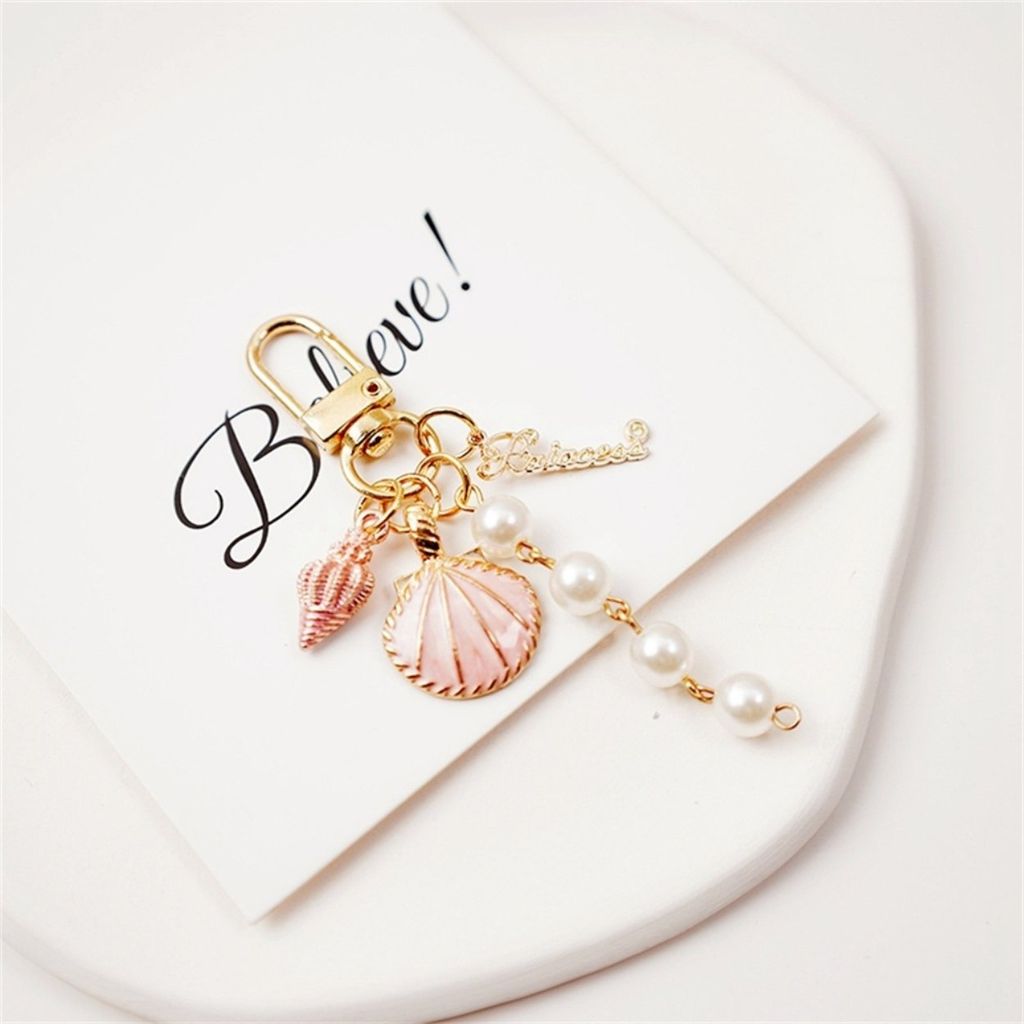 Móc Khóa Hình Vỏ Sò MADAME HIEN PEARLS Sao Biển Đính Ngọc Trai Dễ Thương