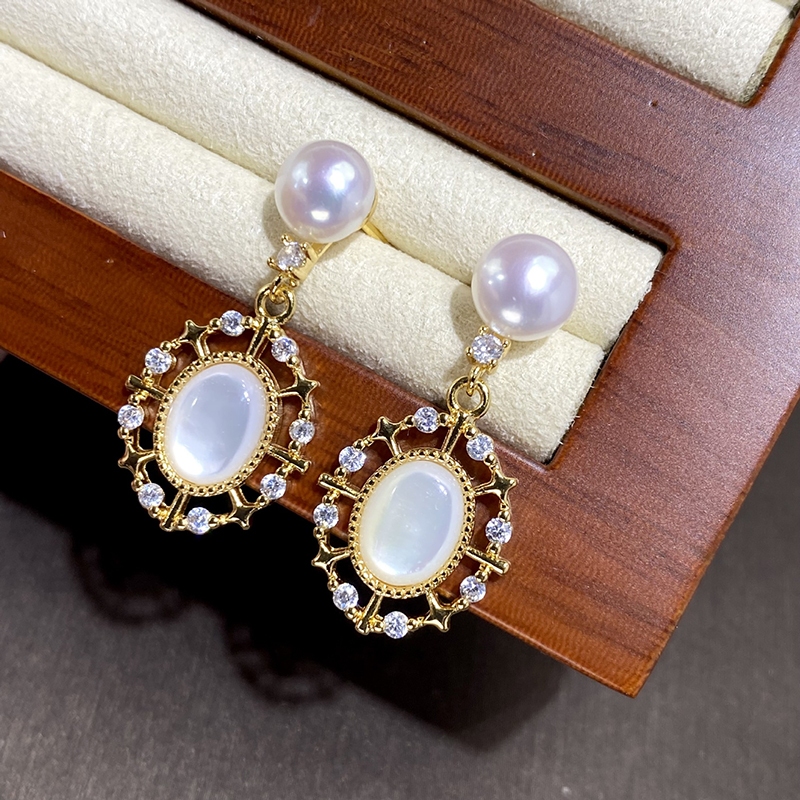 Bông Tai Kim Bạc s925 Chạm Hoa Văn Phong Cách Vintage Sang Trọng MADAME HIEN PEARLS BTN158